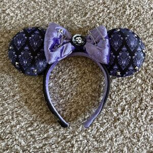 Disneys Haunted Mansion Ears